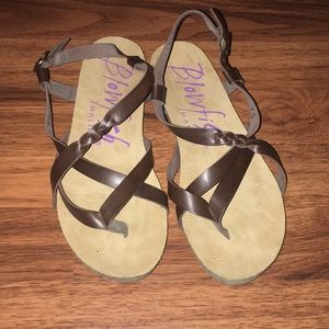Blowfish Malibu strapping footbed sandals